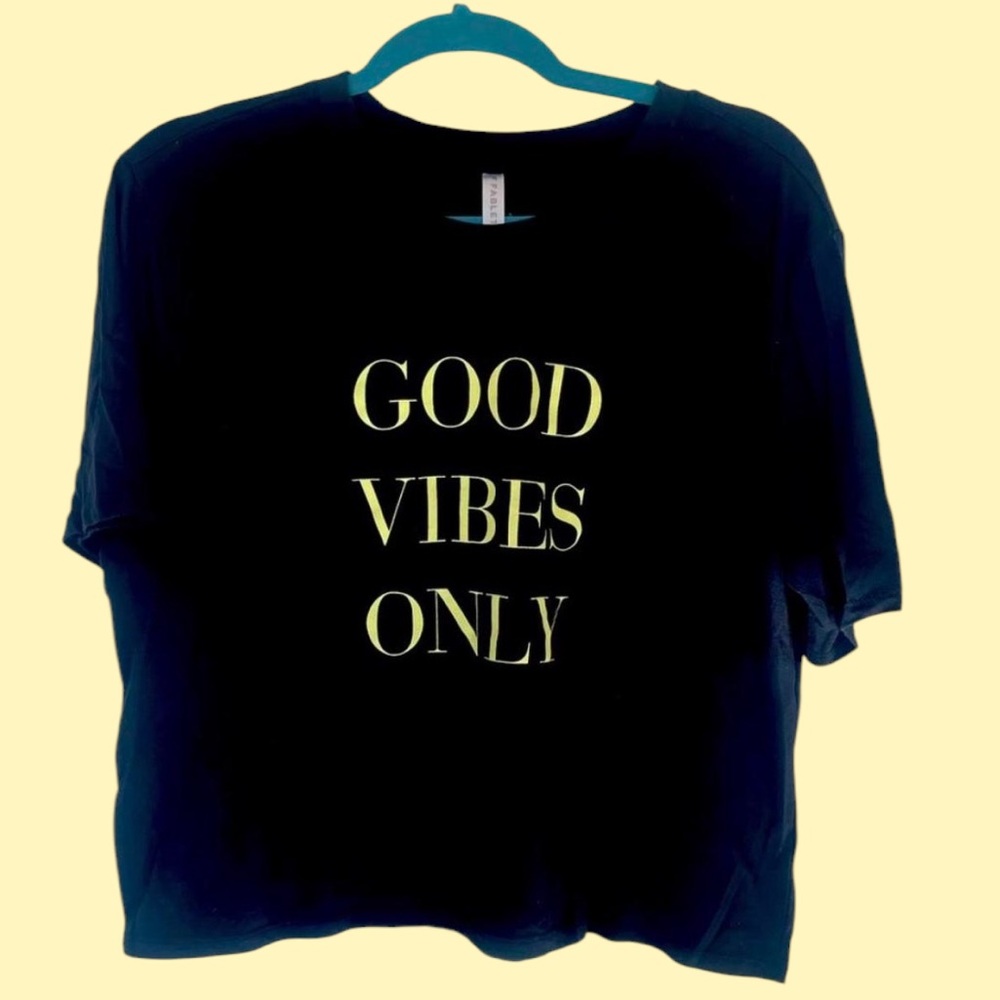 Fabletics Good Vibes Croptop